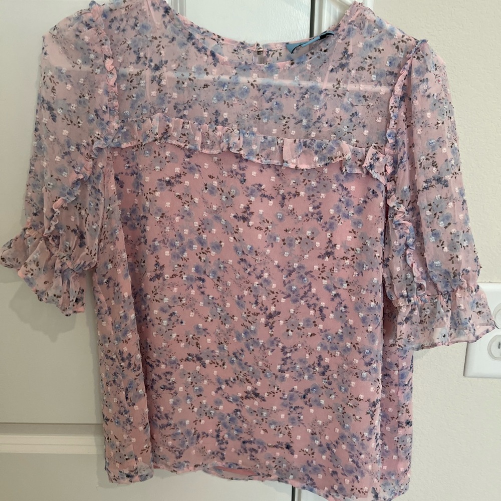 NWOT Cece Blouse